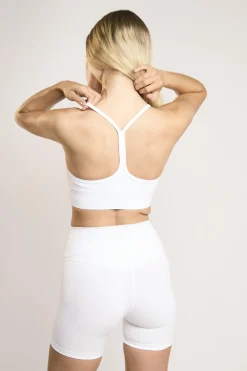 Glamorous Tops|Signature White Scoop-Neck Crop-Top -