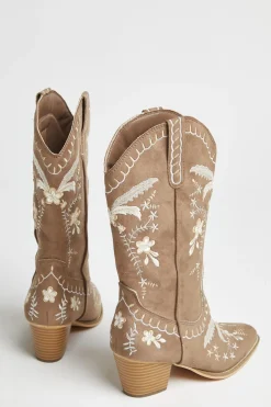 Glamorous Boots|Tan Embroidered Cowboy-Boots -