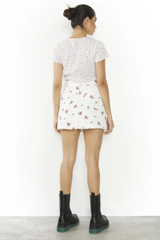 Glamorous Crops, Corsets & Bodysuits|White Ditsy Pointelle Floral Lettuce-Hem Short-Sleeve-Top -