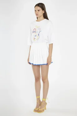 Glamorous Jet Setter|Chic Escapes|White Embroidered Oversized-T-Shirt -