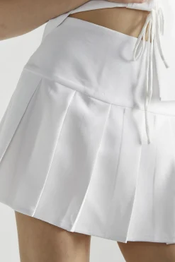 Glamorous Mini Skirts|White Pleated Mini-Skirt -
