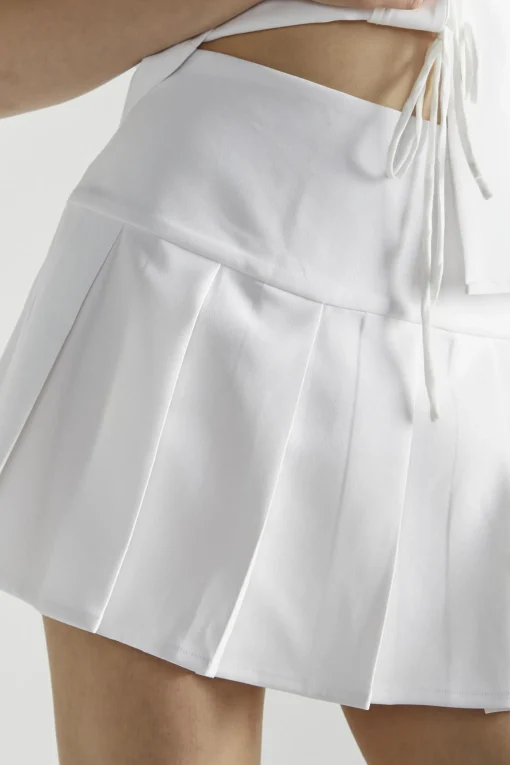 Glamorous Mini Skirts|White Pleated Mini-Skirt -
