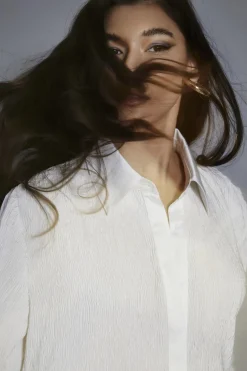 Glamorous Going Out Tops|Glamorous Studio|White-Plisse Oversized-Shirt -